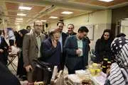 بازدید رئیس دانشگاه علوم پزشکی تهران، از نمایشگاه توانمندی ها و دستاوردهای خانواده بزرگ دانشگاه علوم پزشکی تهران