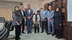 پیشکسوت برجسته پرستاری کشور ۳۰ میلیارد تومان برای بازسازی بیمارستان روزبه اهدا کرد