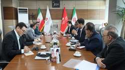 نشست صمیمانه رئیس دانشگاه علوم پزشکی تهران با مدیرعامل بانک ملت؛ گامی برای تقویت همکاری‌ها 