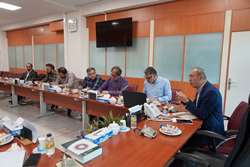 برگزاری چهارمین نشست مدیر فنی و نظارت بر طرح‌های عمرانی دانشگاه علوم پزشکی تهران با مسئولان فنی، منطقه‌ای و سرپرست گروه‌ها 