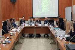 جلسه مناقصه عمومی دو مرحله ای بیمارستان ضیائیان، هتل اسپادانا و مزایده عمومی بیمارستان فارابی ، برگزار شد.