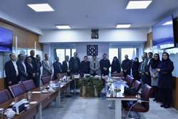 بازنشستگان، آیینه تمام‌نمای تجربه و تعهد پیشروی نسل جوان