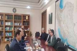 دیدار رئیس و معاون توسعه دانشگاه علوم پزشکی تهران با رئیس سازمان برنامه‌وبودجه کشور 