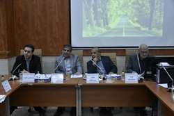 برگزاری جلسه مناقصه عمومی دو مرحله ای باحضور اعضای کمیسیون مناقصات دانشگاه 