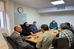 برگزاری جلسه هم اندیشی راهبردهای تعاملی درون و برون سازمانی حوزه بهداشت در بخش املاک و مستغلات دانشگاه علوم پزشکی تهران