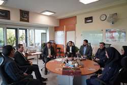 دیدار نوروزی معاون توسعه مدیریت و برنامه‌ریزی منابع دانشگاه علوم پزشکی تهران با کارکنان سازمان مرکزی 