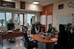 تداوم ارتباط بی‌واسطه با کارکنان نظام سلامت در قالب نشست‌های «سه‌شنبه‌های پاسخگو»