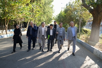 بازدید میدانی دکتر حمید چوبینه معاون توسعه دانشگاه از میز خدمت مجتمع بیمارستانی امام خمینی(ره)