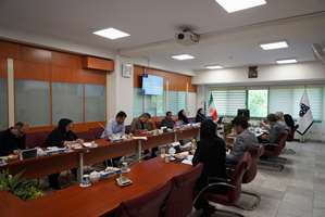 برگزاری جلسه ارزیابی و امتیازدهی نظام پیشنهادهای دانشگاه علوم پزشکی تهران در سال ۱۴۰۳
