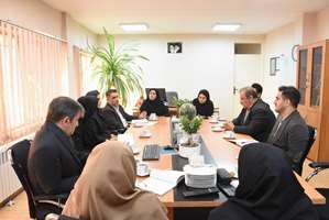 بررسی مشکلات شبکه بهداشت ری در حضور مدیر امور حقوقی دانشگاه علوم پزشکی تهران 