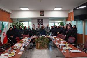 پرستاران سرمایه های اصلی دانشگاه، دکتر چوبینه: رفاه کارکنان در اولویت برنامه هاست