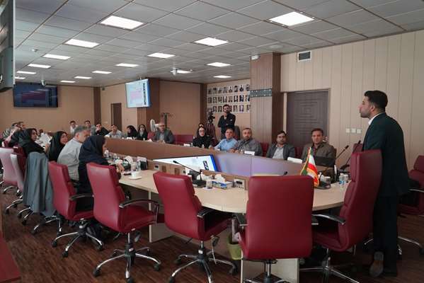 برگزاری دوره مکاتبات اداری ویژه مدیران ستادی معاونت توسعه مدیریت و برنامه‌ریزی منابع دانشگاه علوم پزشکی تهران