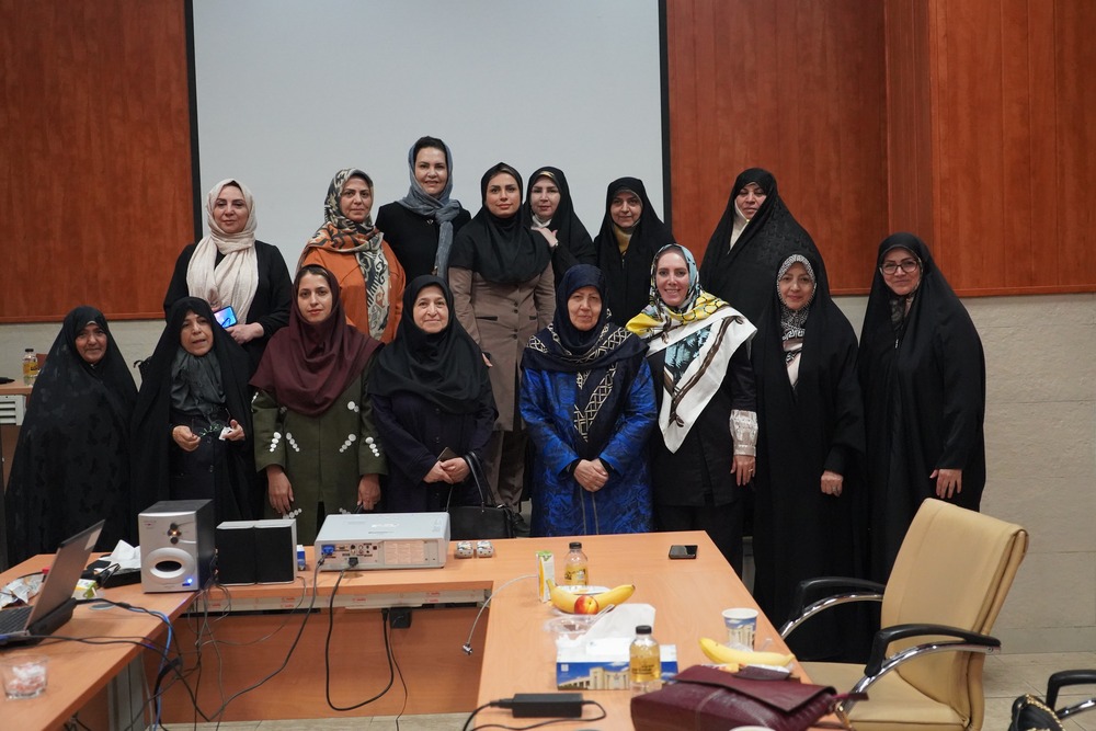 نشست مشورتی و هم‌اندیشی بانوان خیر سلامت دانشگاه علوم پزشکی تهران برگزار شد
