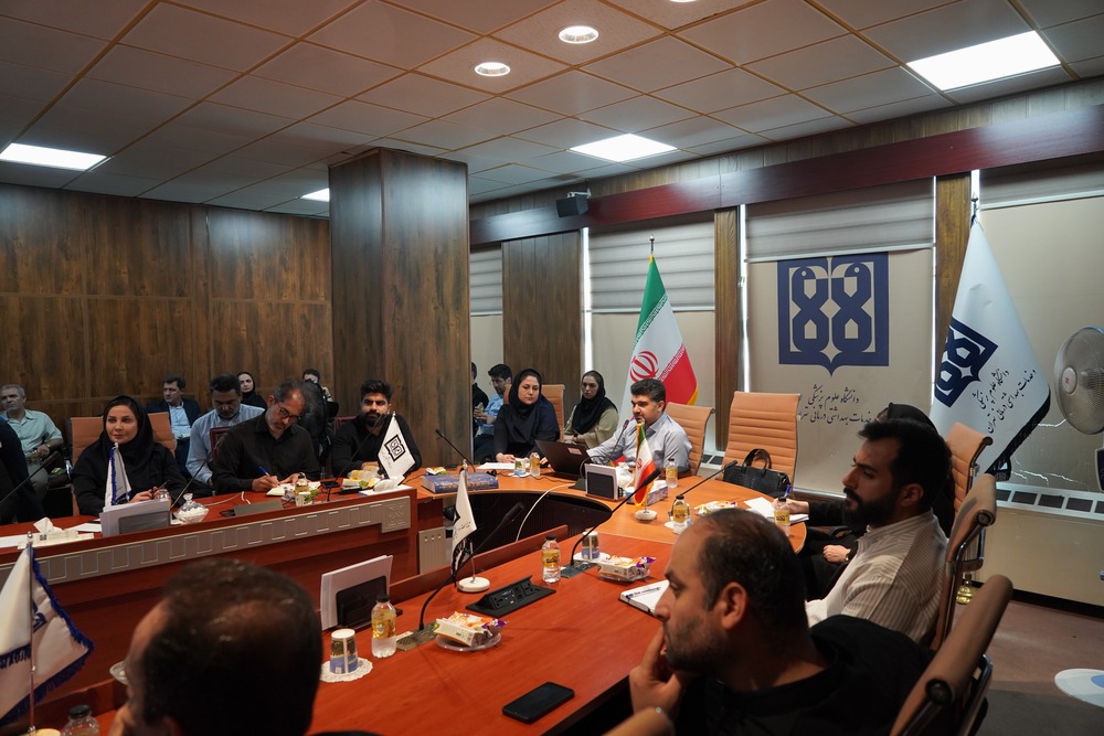برگزاری کارگاه آموزشی «آشنایی با پایگاه اطلاعات قراردادها» در دانشگاه علوم پزشکی تهران